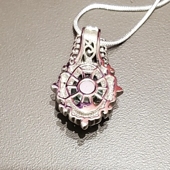 Platinum Plated Labadorite Pendant Necklace - Picture 5 of 6